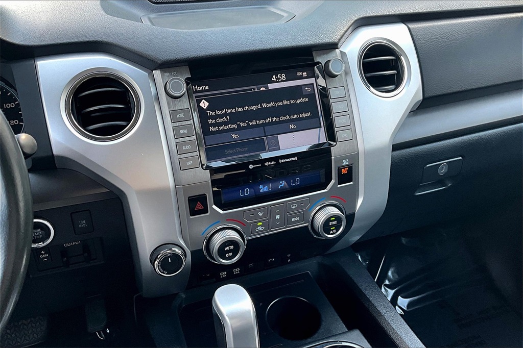 2020 Toyota Tundra SR5 5.7 - Photo 18