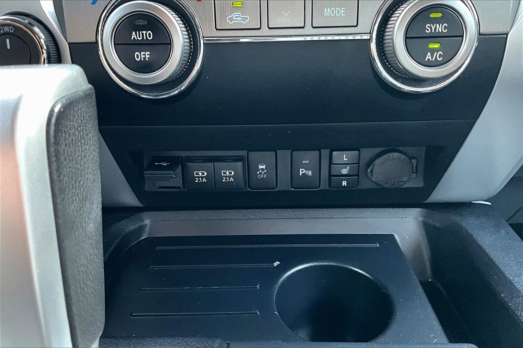 2020 Toyota Tundra SR5 5.7 - Photo 27