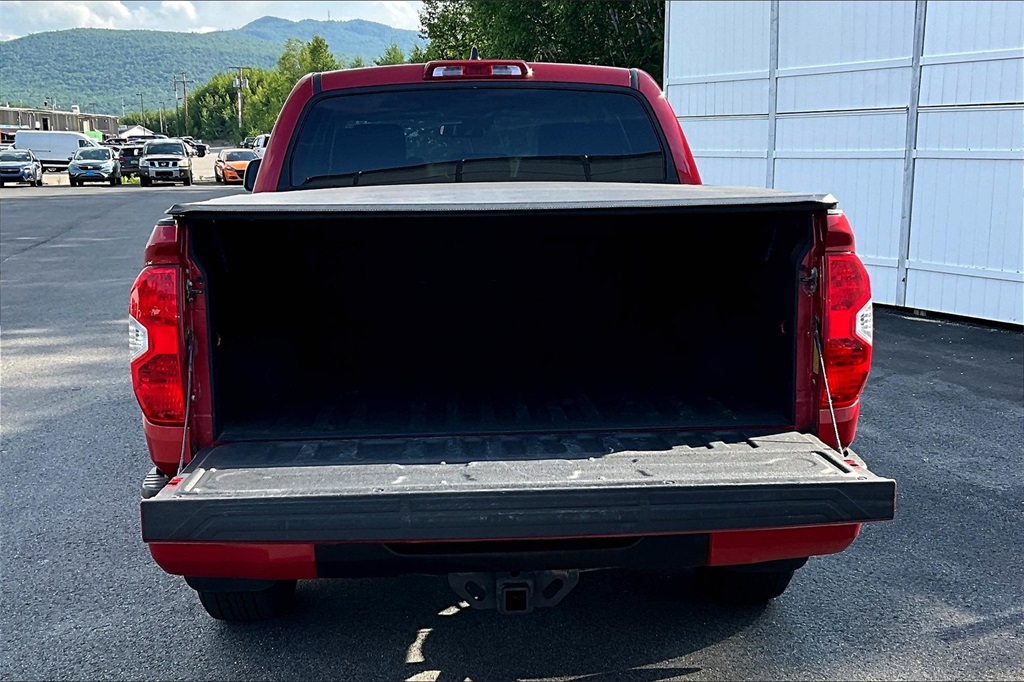 2020 Toyota Tundra SR5 5.7 - Photo 29
