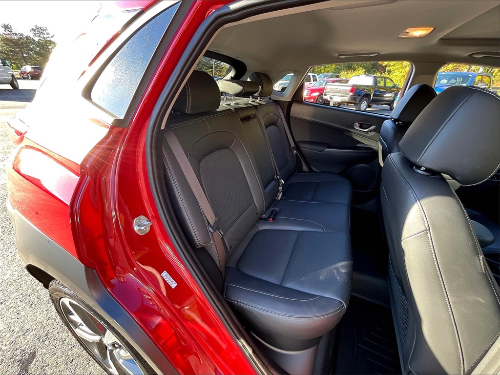 2021 Hyundai Kona Limited - Photo 18