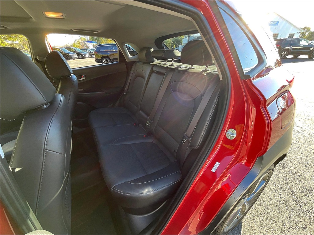2021 Hyundai Kona Limited - Photo 24