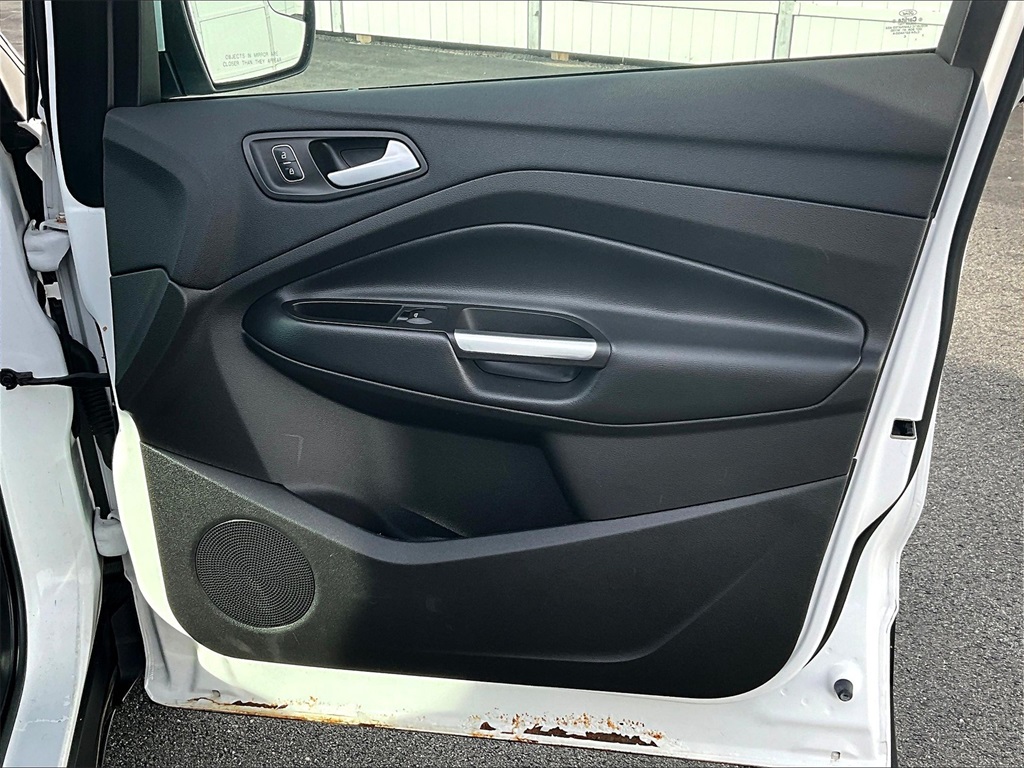 2017 Ford Escape SE - Photo 12