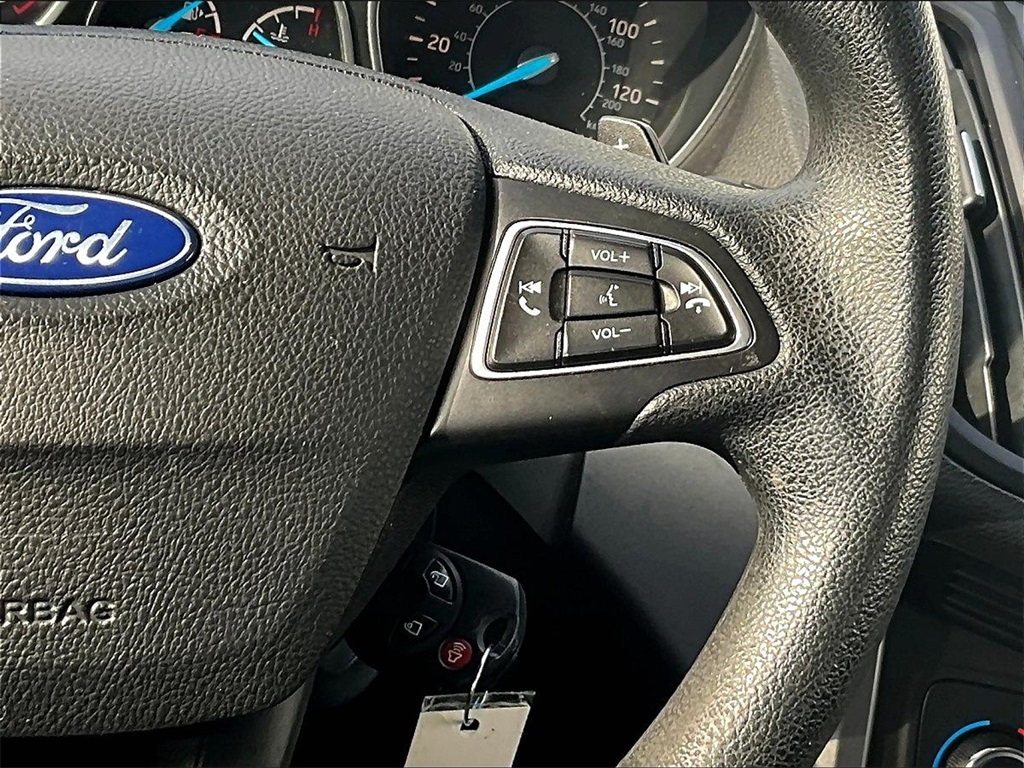 2017 Ford Escape SE - Photo 23
