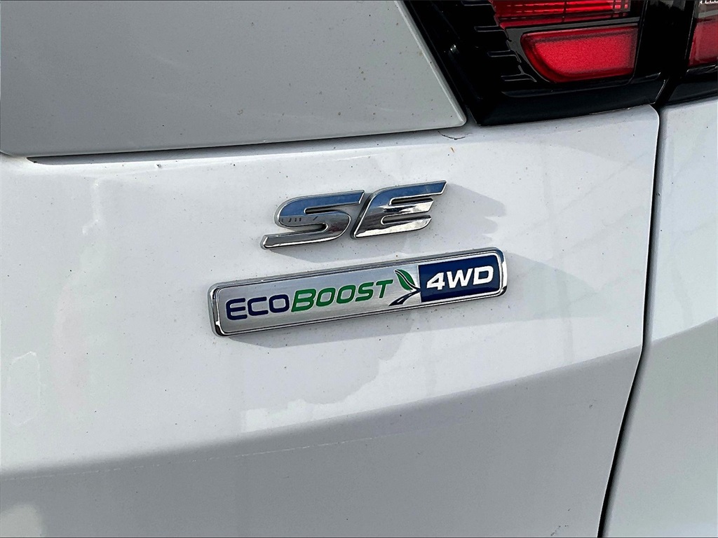 2017 Ford Escape SE - Photo 26