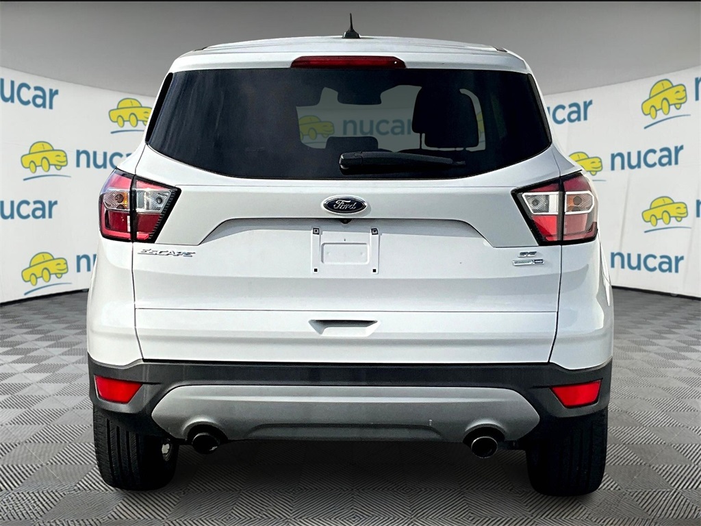 2017 Ford Escape SE - Photo 5