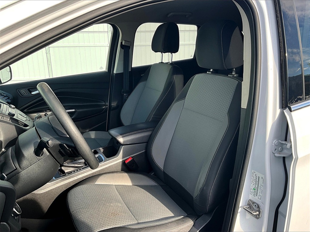 2017 Ford Escape SE - Photo 10