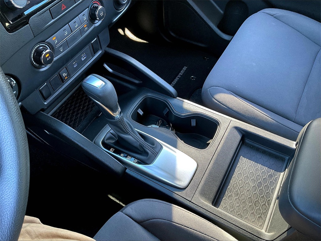 2022 Nissan Frontier S - Photo 20