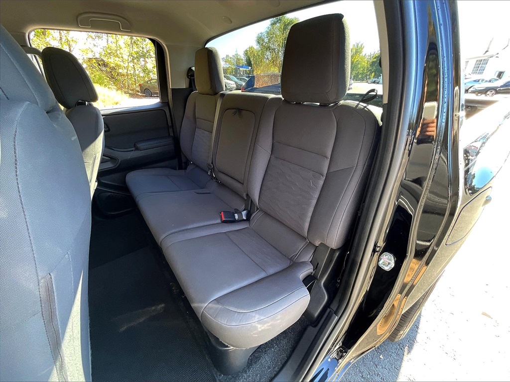2022 Nissan Frontier S - Photo 25