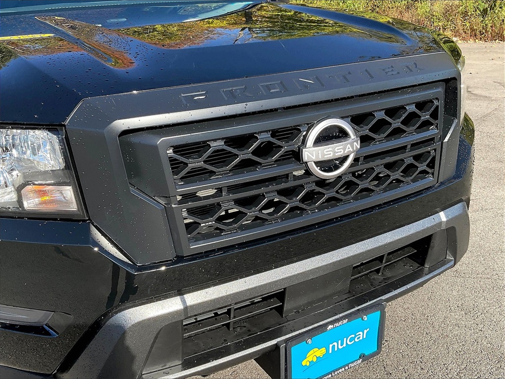 2022 Nissan Frontier S - Photo 29
