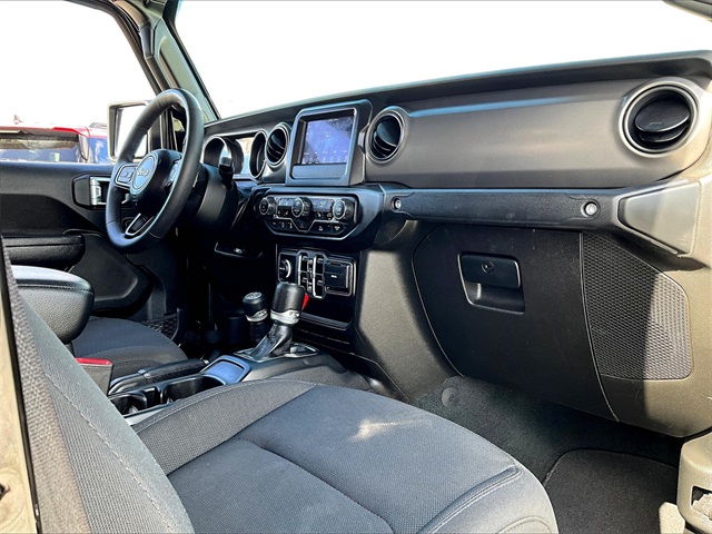 2023 Jeep Gladiator Sport - Photo 13