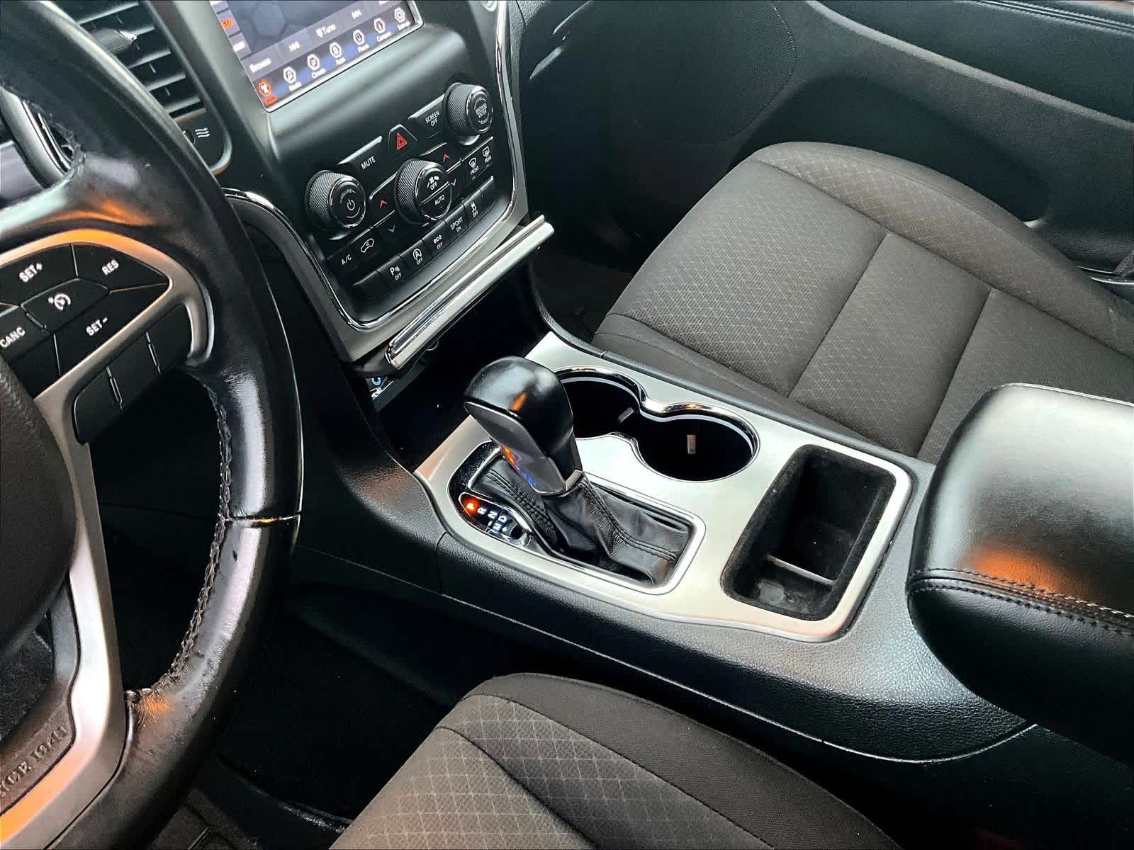 2020 Jeep Grand Cherokee Laredo E - Photo 19