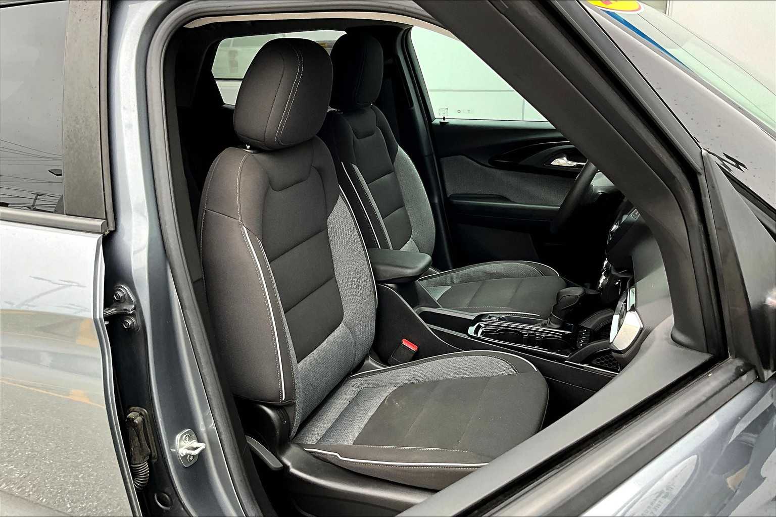 2022 Chevrolet TrailBlazer LT - Photo 11