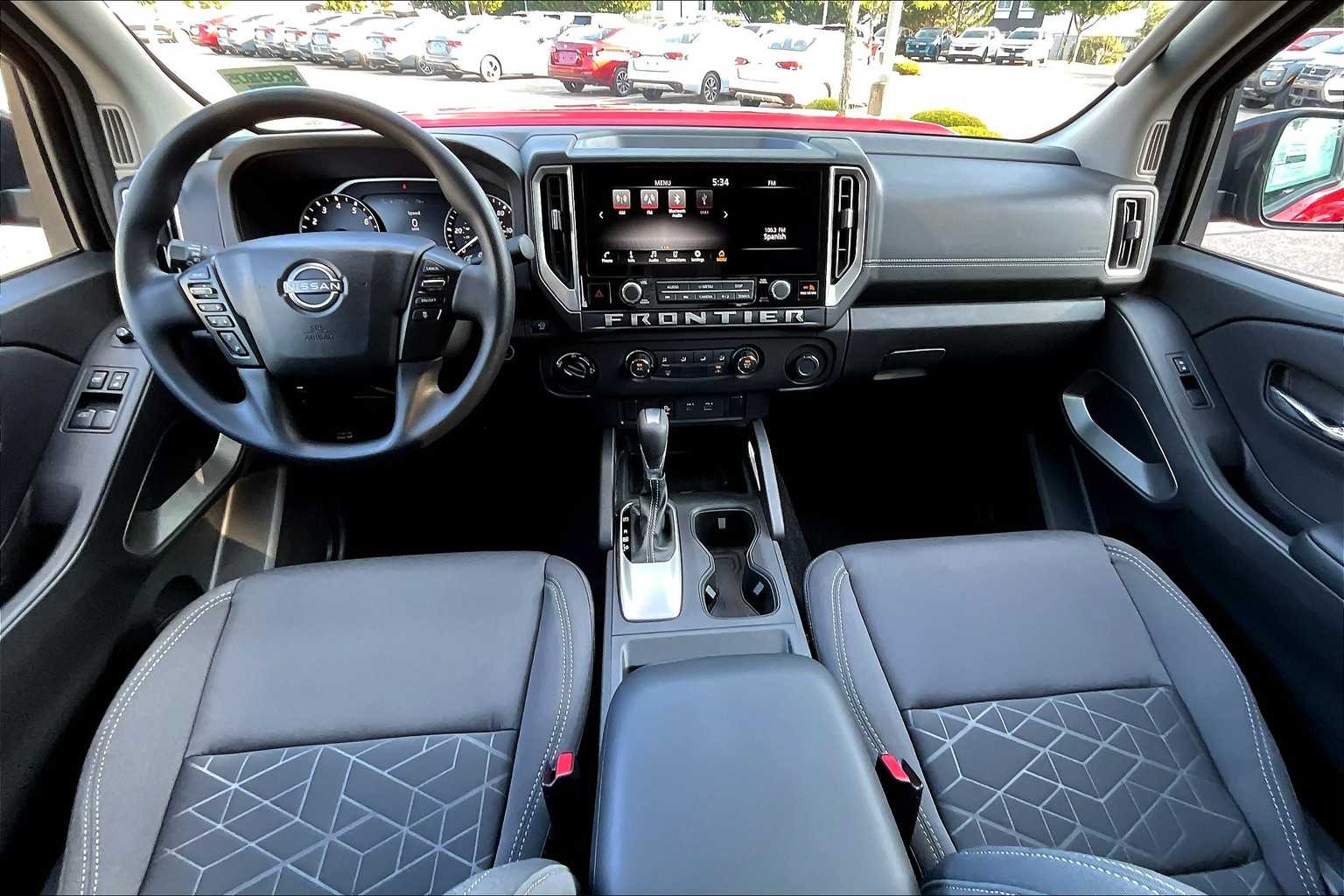 2025 Nissan Frontier SV - Photo 21