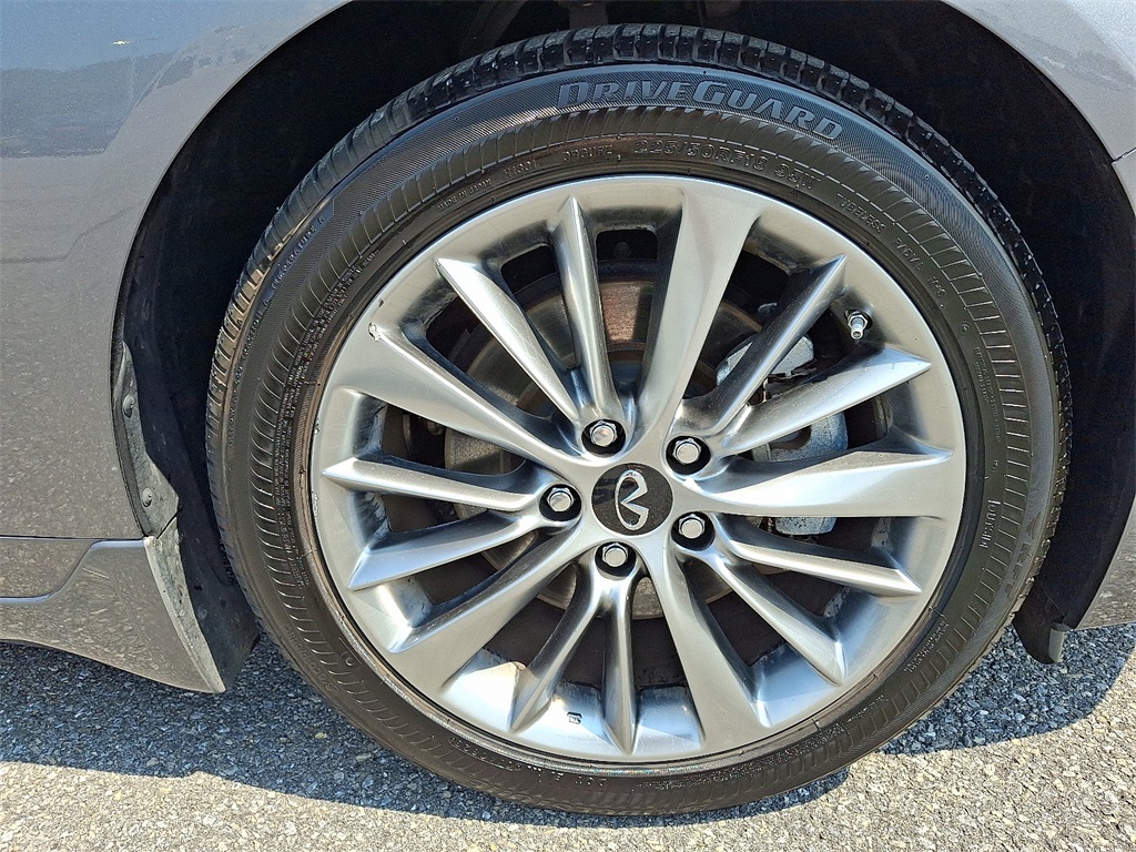 2022 INFINITI Q50 LUXE - Photo 9
