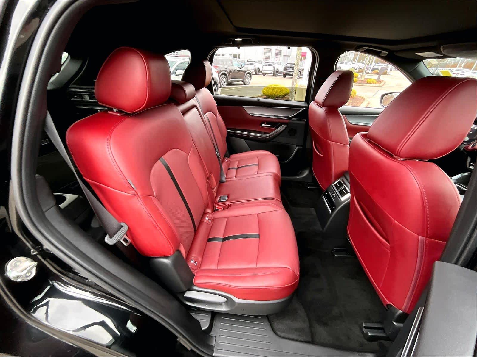 2025 Mazda CX-70 3.3 Turbo S Premium Package - Photo 16