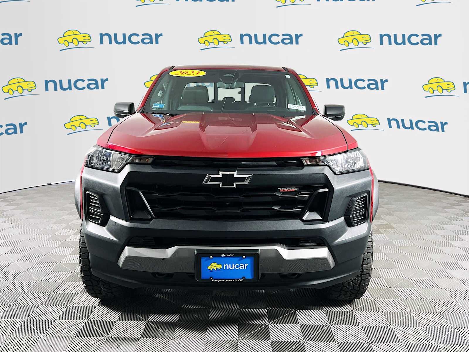 2023 Chevrolet Colorado 4WD Trail Boss - Photo 2