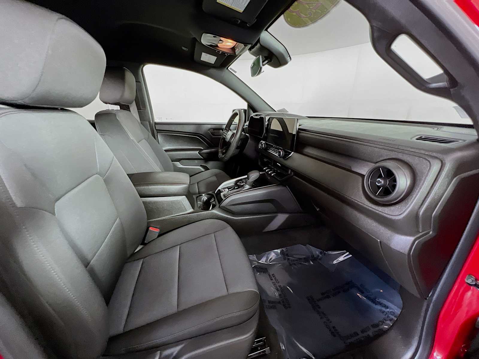 2023 Chevrolet Colorado 4WD Trail Boss - Photo 26