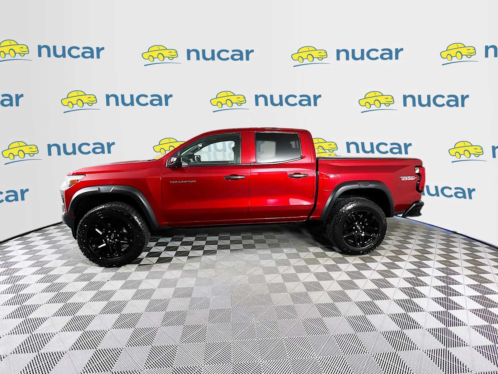 2023 Chevrolet Colorado 4WD Trail Boss - Photo 4