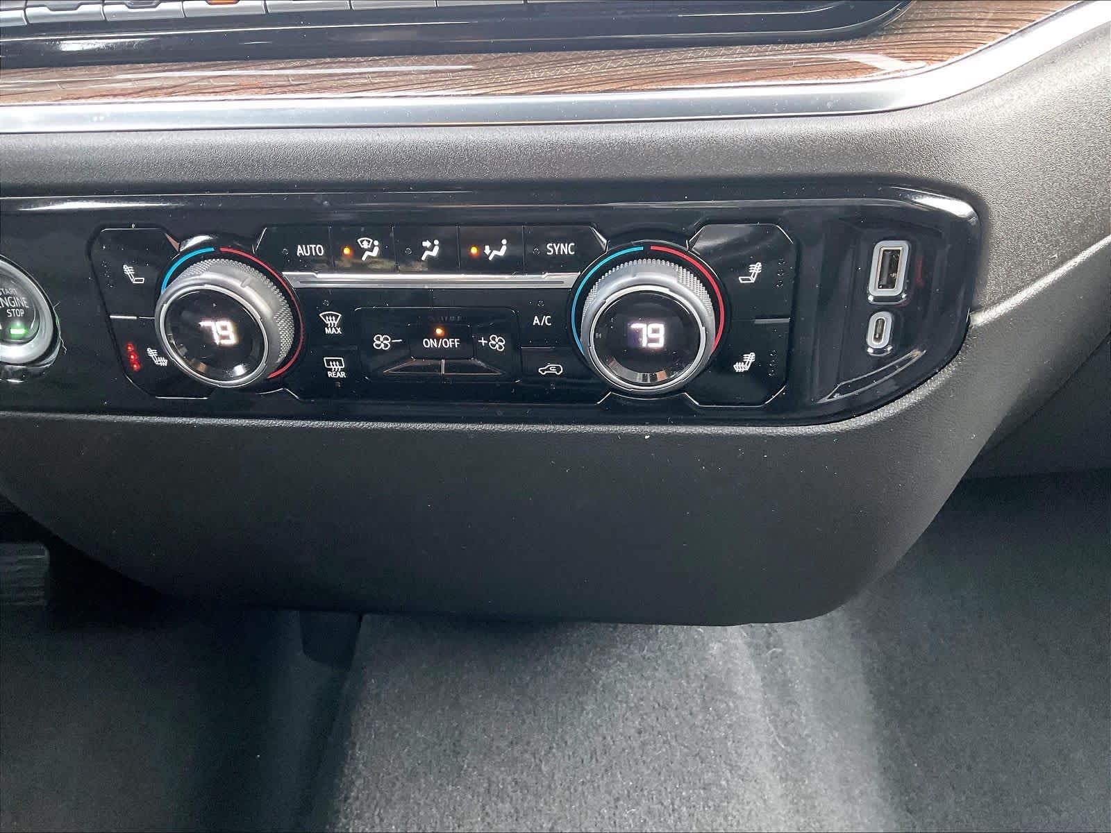 2022 Chevrolet Silverado 1500 LT - Photo 26