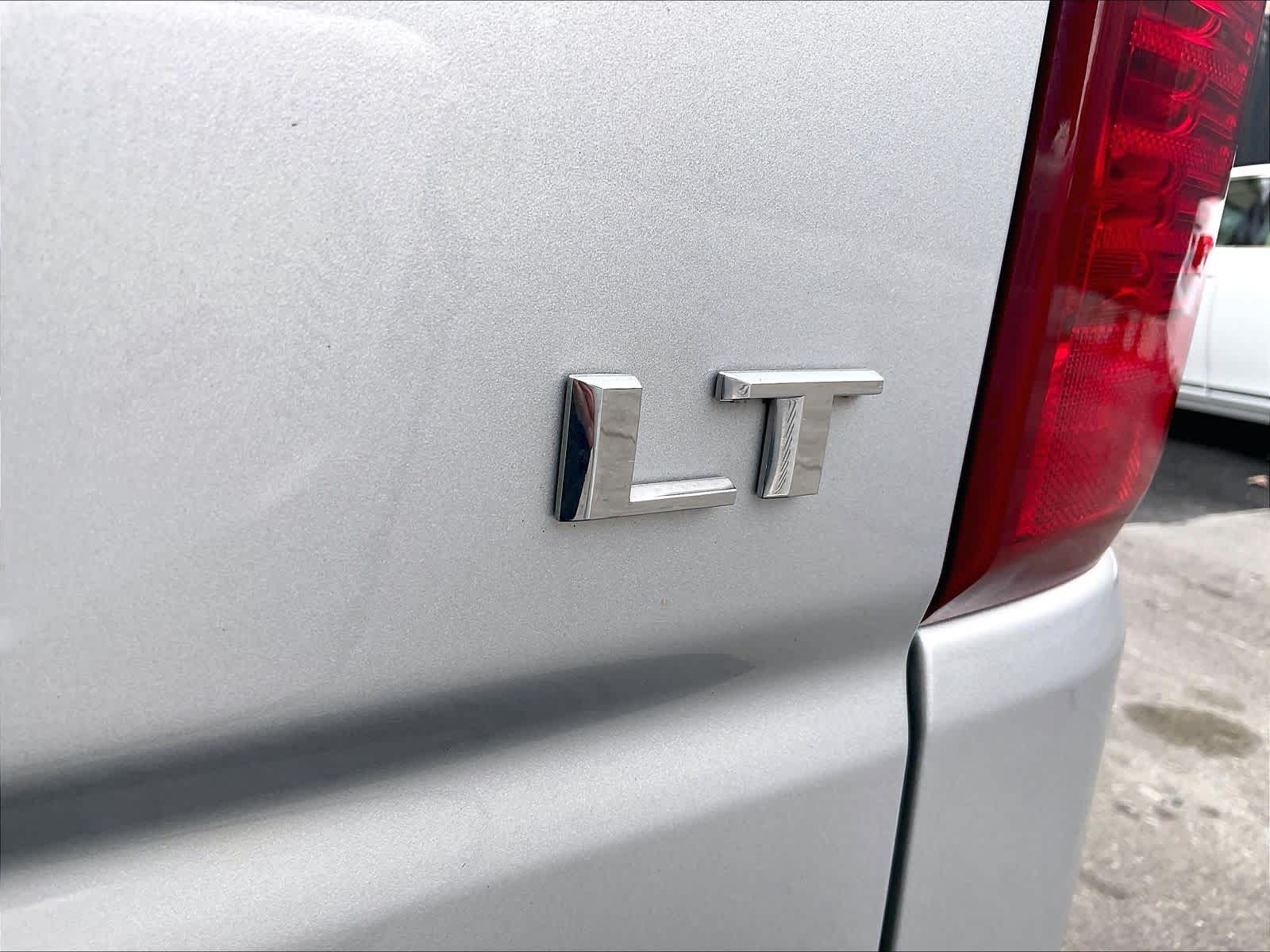 2022 Chevrolet Silverado 1500 LT - Photo 28