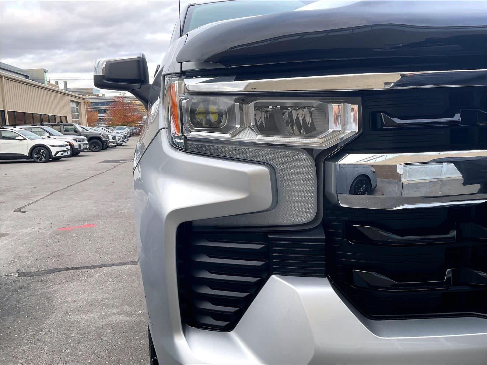 2022 Chevrolet Silverado 1500 LT - Photo 33