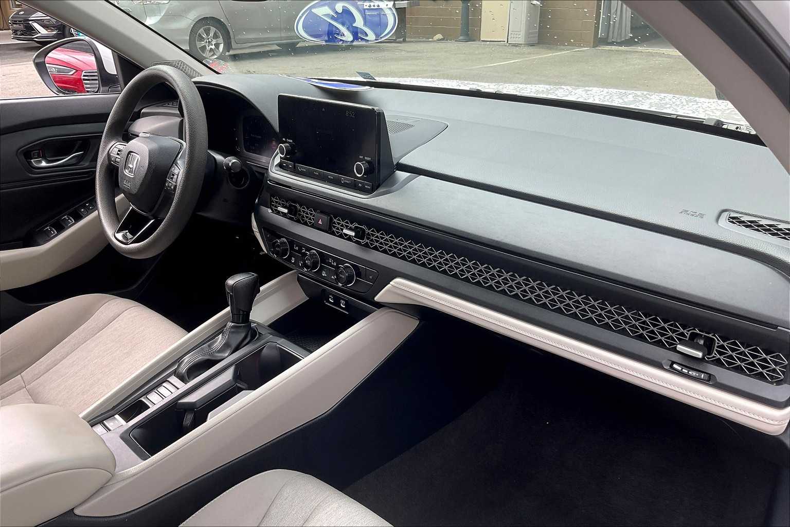 2023 Honda Accord EX - Photo 14