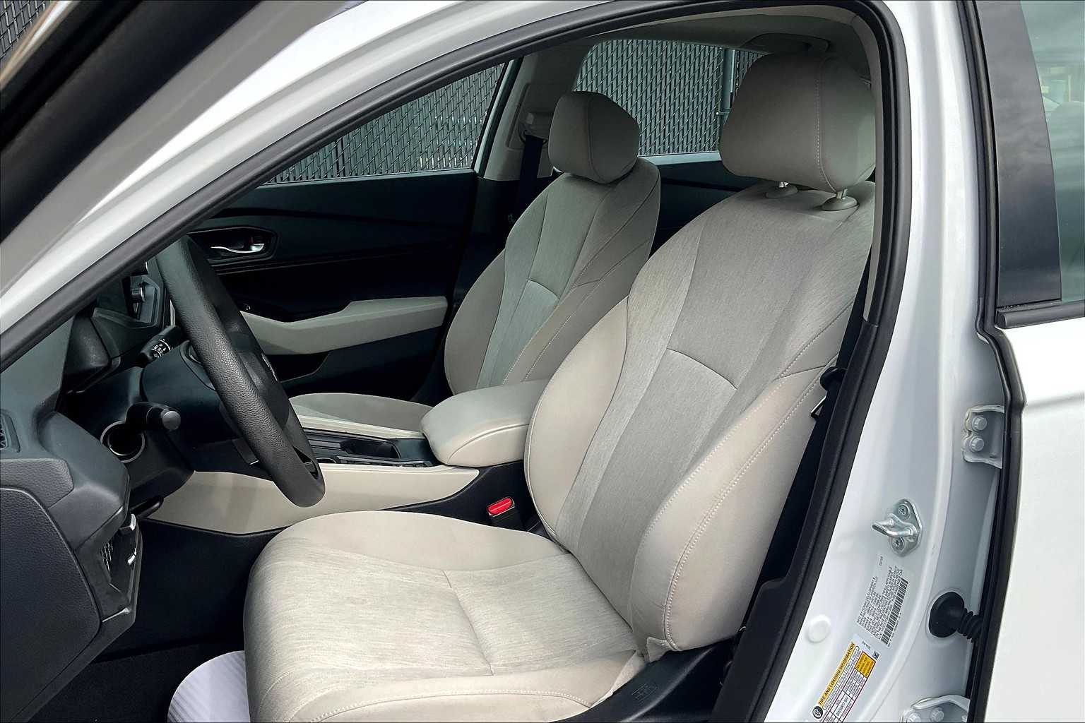 2023 Honda Accord EX - Photo 10