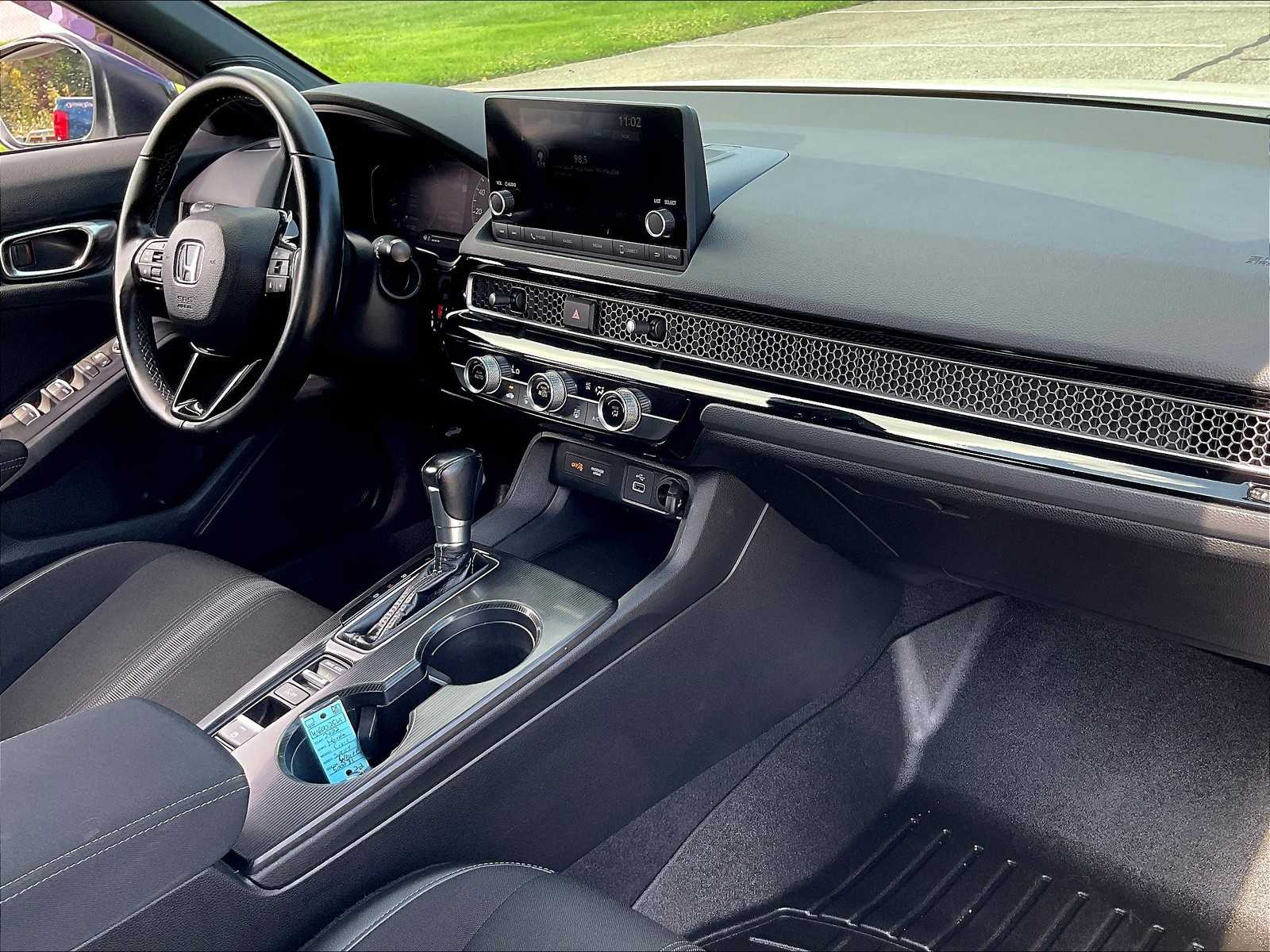 2022 Honda Civic Sport - Photo 14