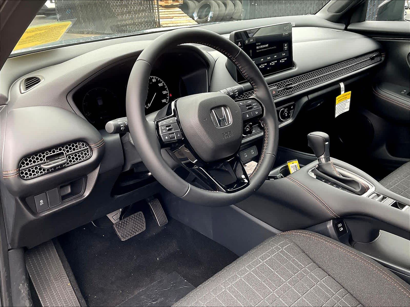 2026 Honda HR-V Sport - Photo 9