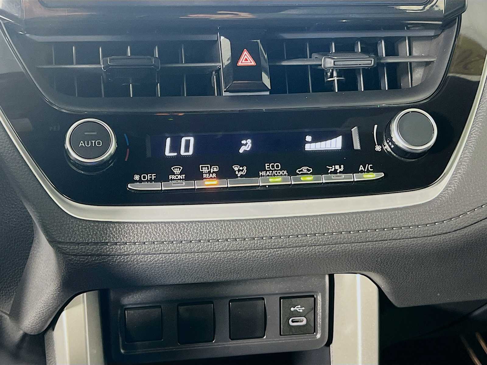 2024 Toyota Corolla Cross Hybrid S - Photo 15