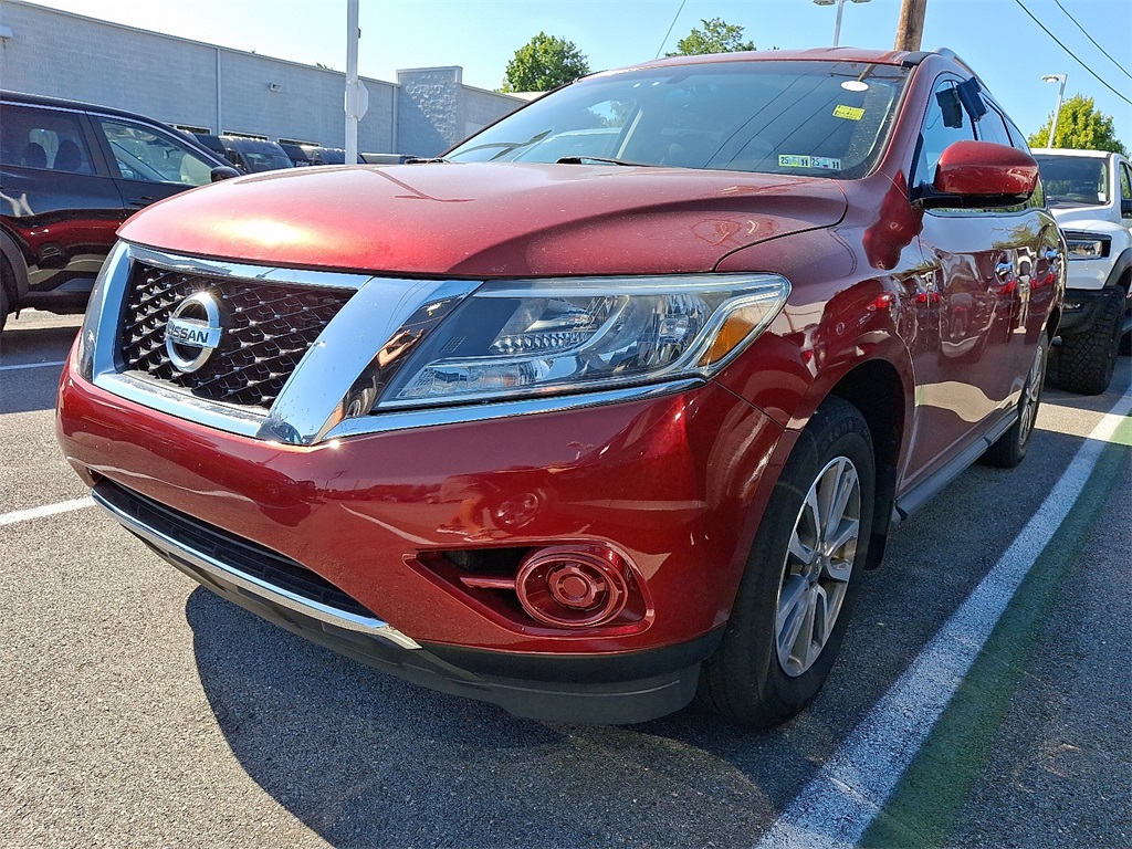 2014 Nissan Pathfinder SV - Photo 3