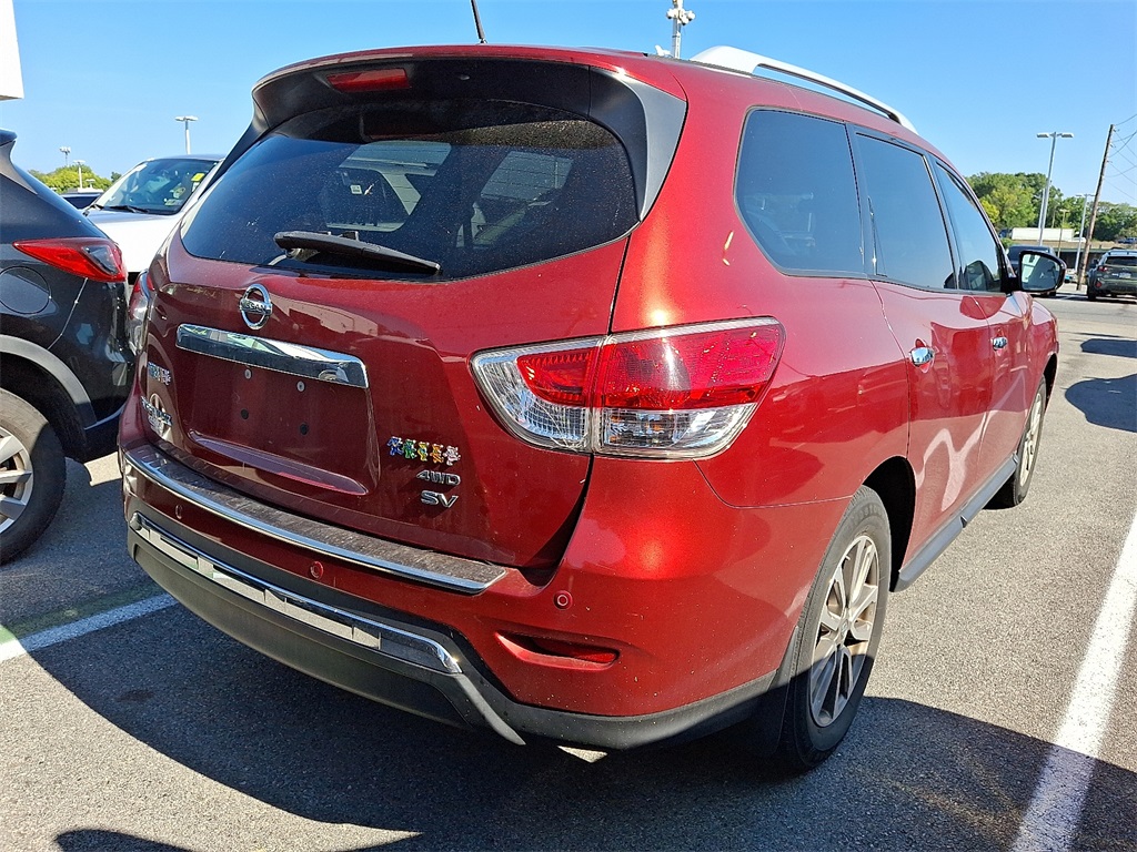 2014 Nissan Pathfinder SV - Photo 5