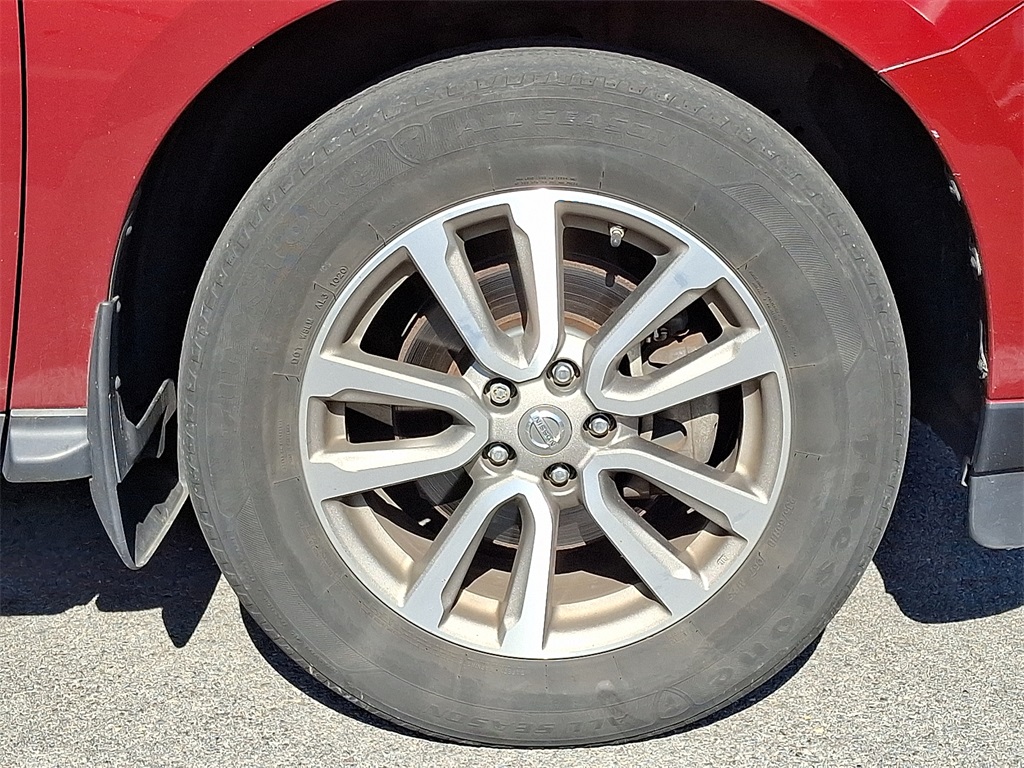 2014 Nissan Pathfinder SV - Photo 6