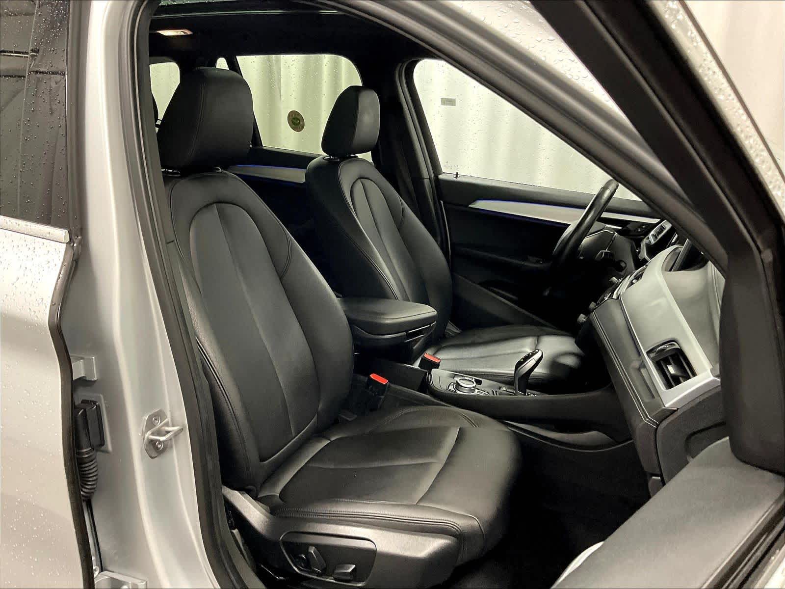 2021 BMW X1 xDrive28i - Photo 11