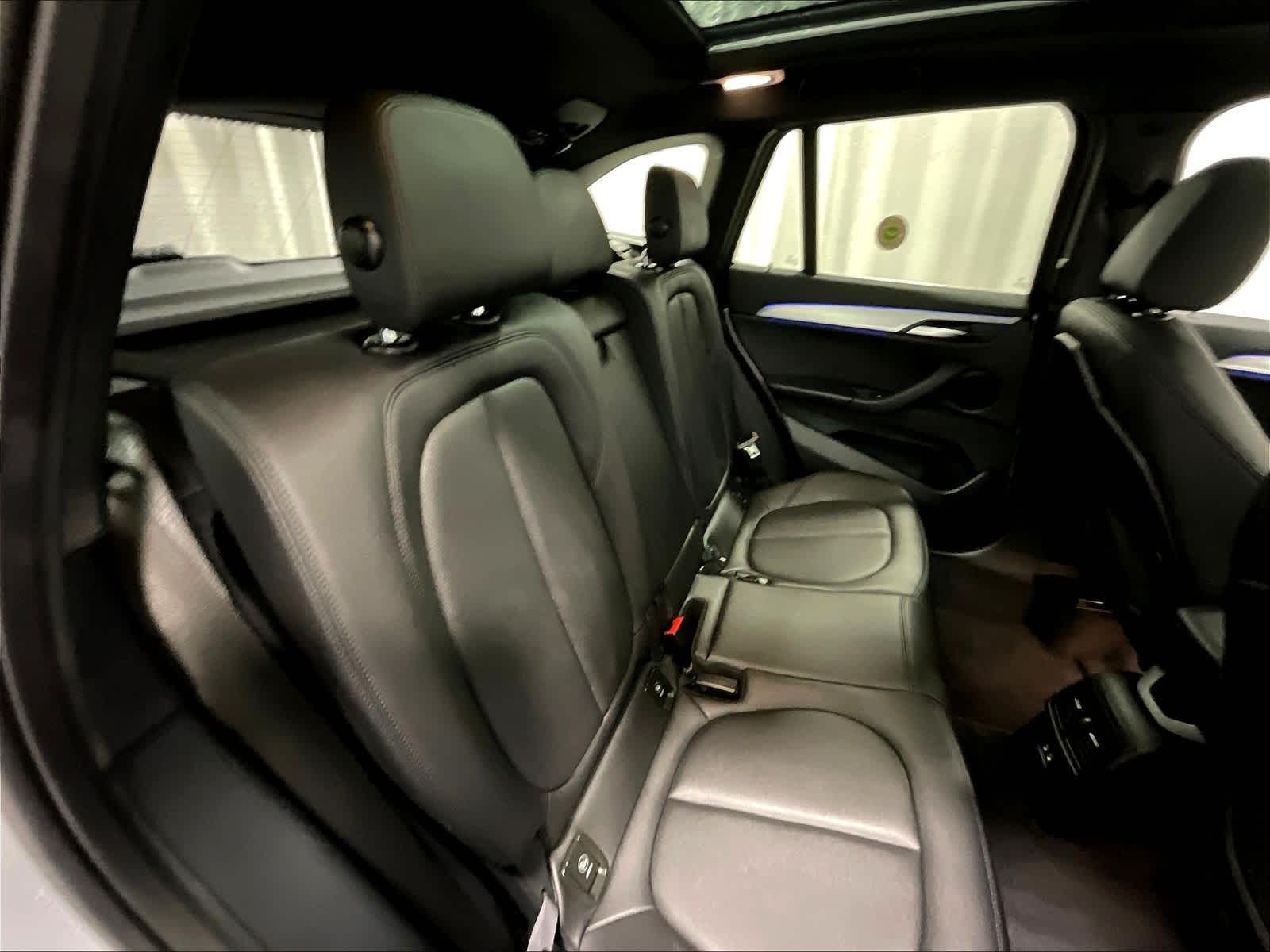2021 BMW X1 xDrive28i - Photo 16