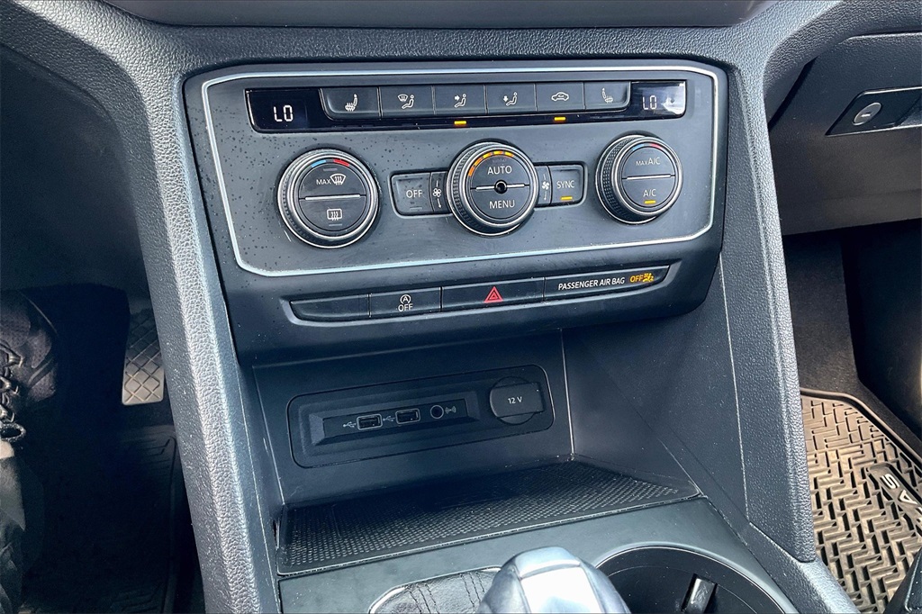 2020 Volkswagen Atlas Cross Sport 3.6L V6 SE w/Technology - Photo 24