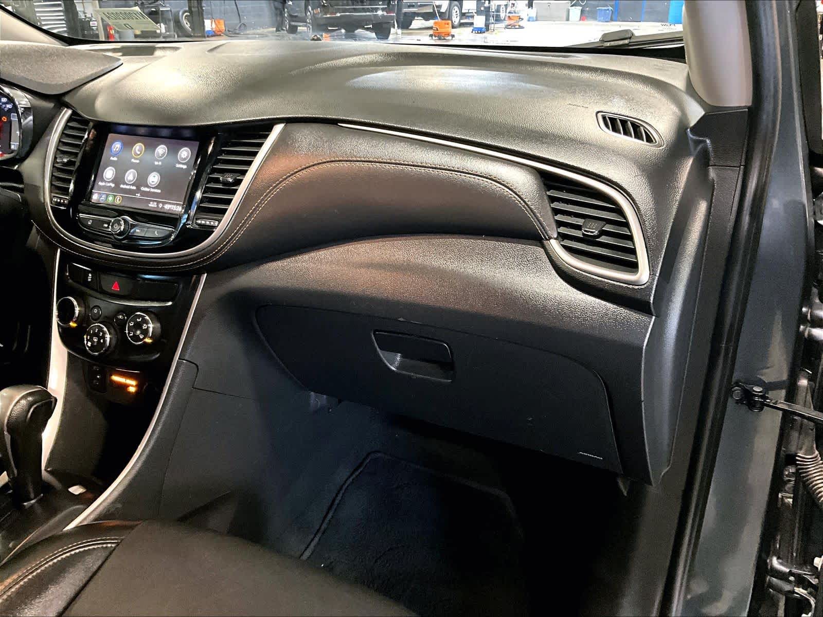 2021 Chevrolet Trax LT - Photo 13