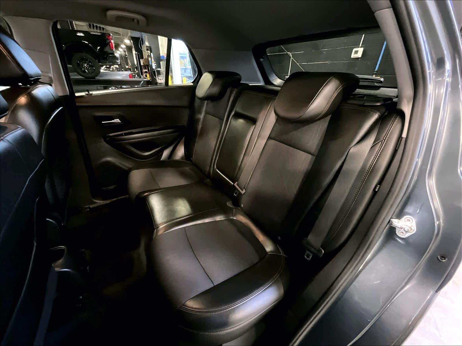 2021 Chevrolet Trax LT - Photo 15