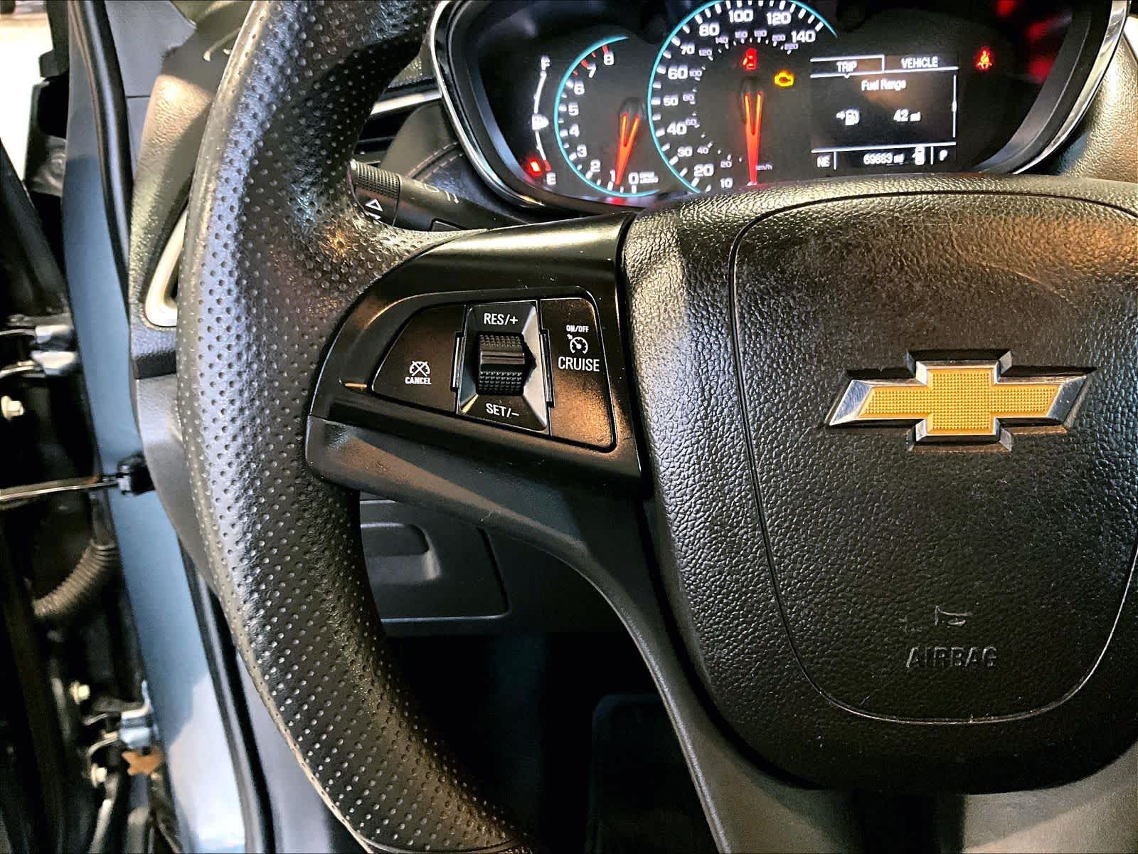 2021 Chevrolet Trax LT - Photo 24