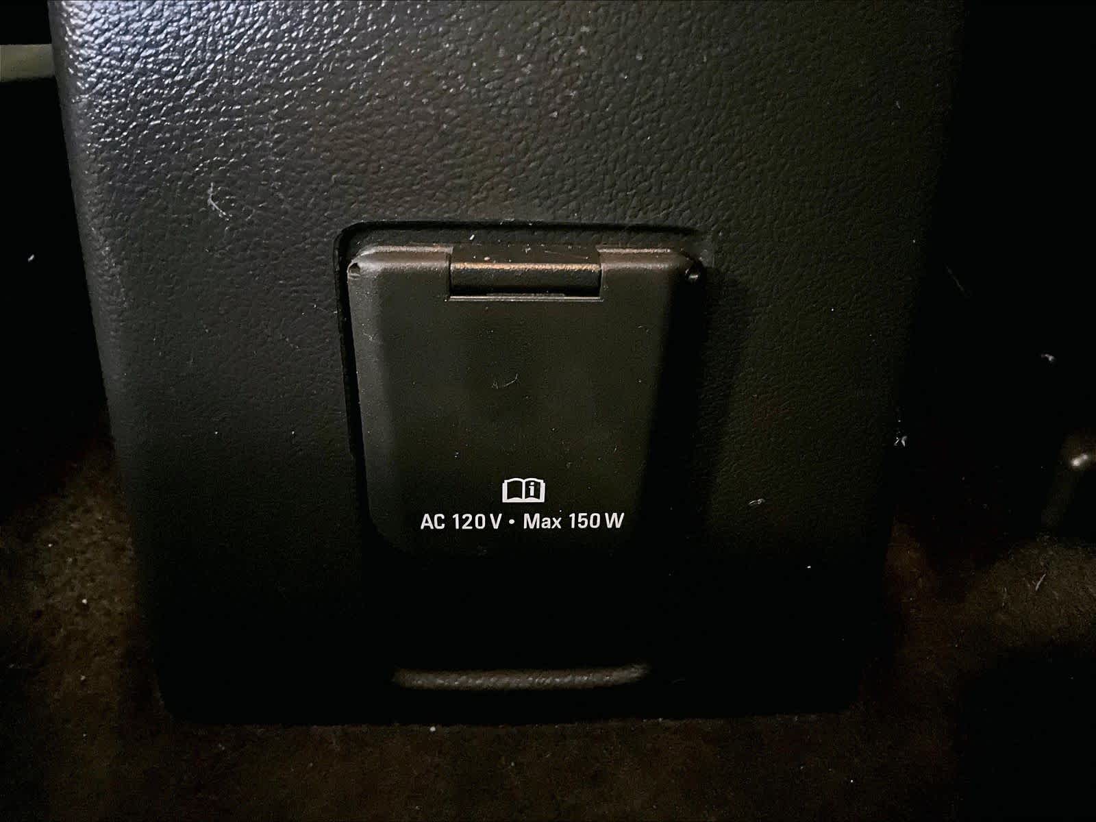 2021 Chevrolet Trax LT - Photo 28