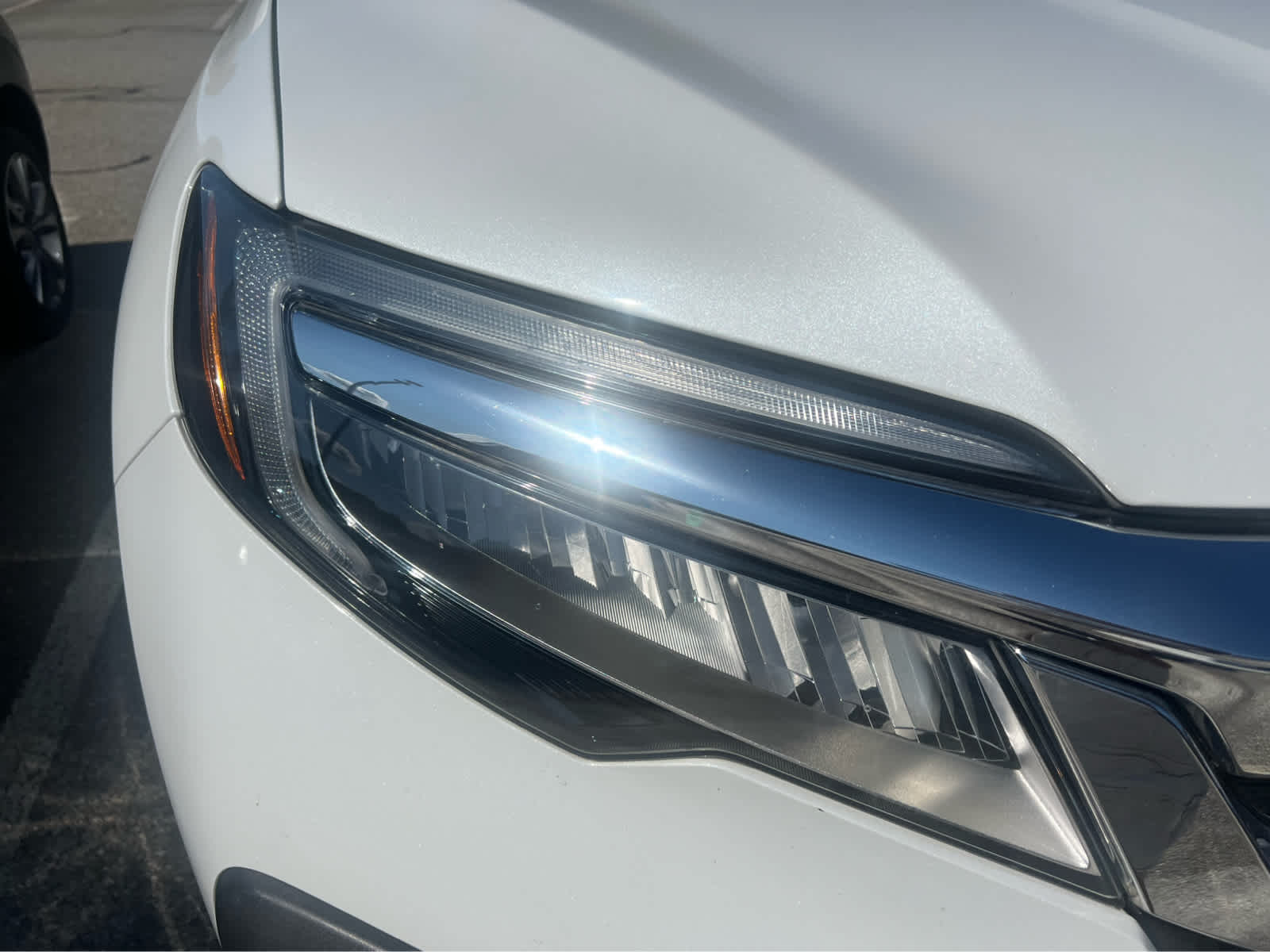 2020 Honda Pilot Touring 7-Passenger - Photo 2