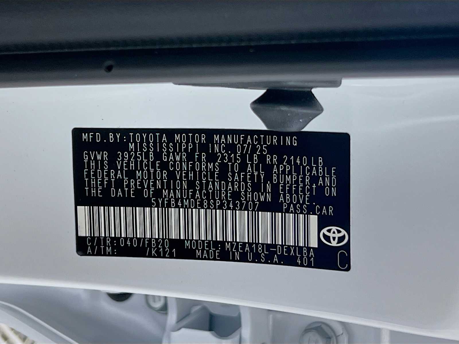2025 Toyota Corolla LE - Photo 19