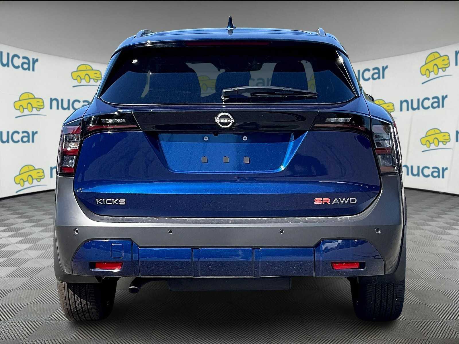2025 Nissan Kicks SR - Photo 5
