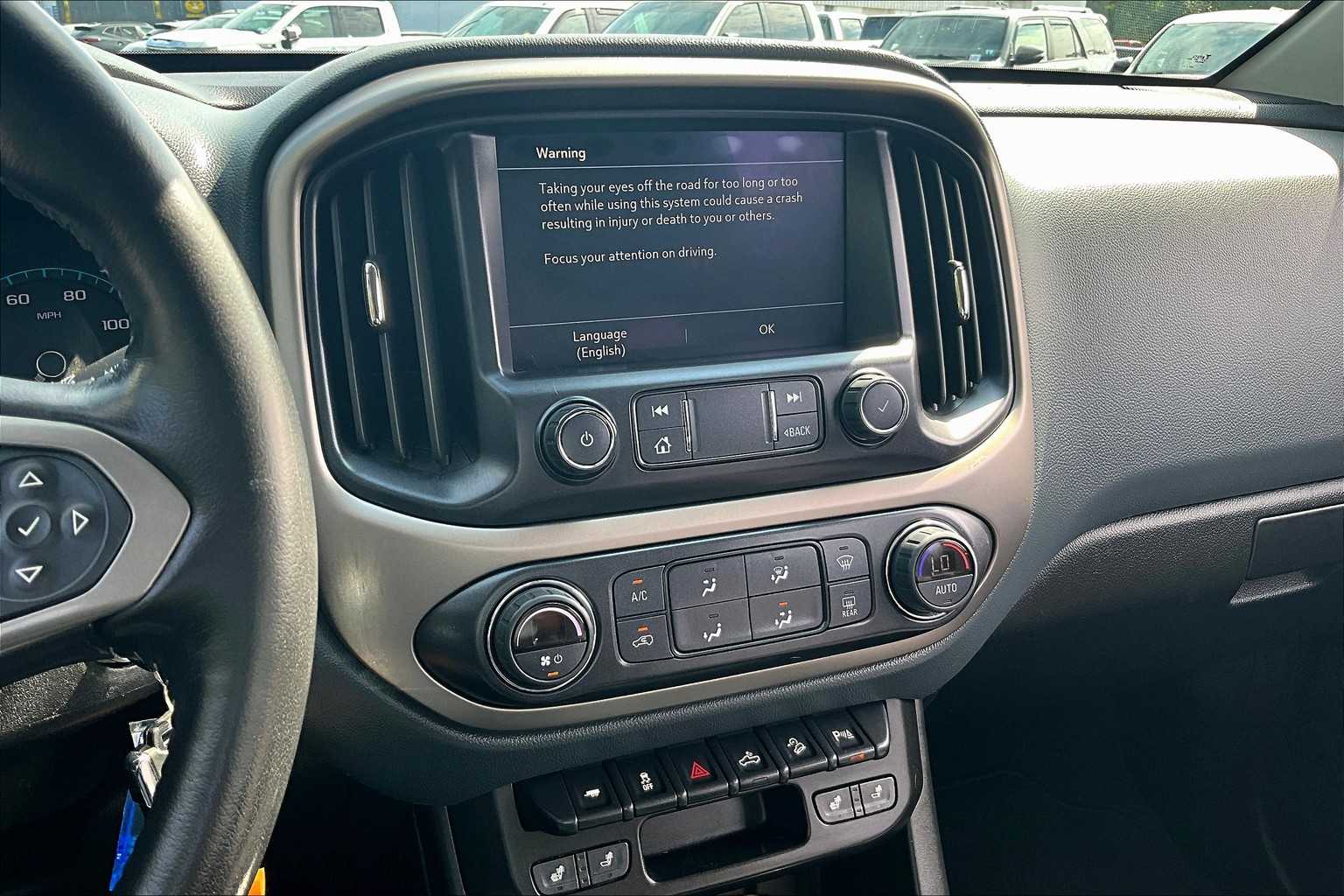2022 Chevrolet Colorado 4WD Z71 - Photo 17