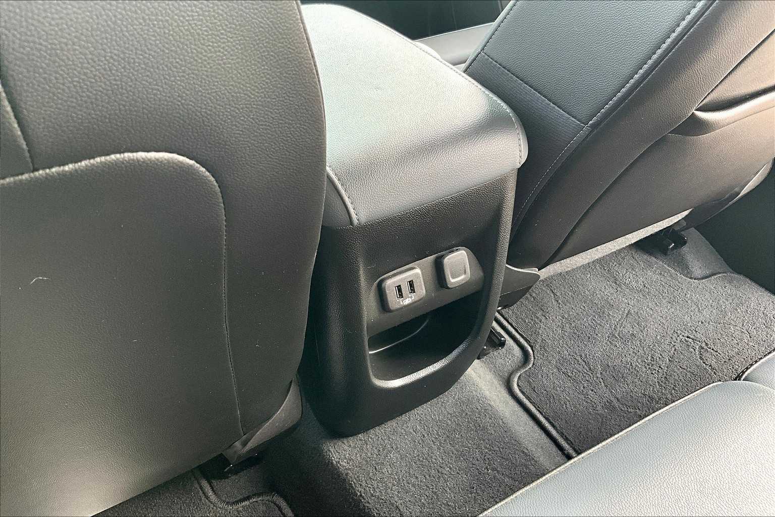 2022 Chevrolet Colorado 4WD Z71 - Photo 28
