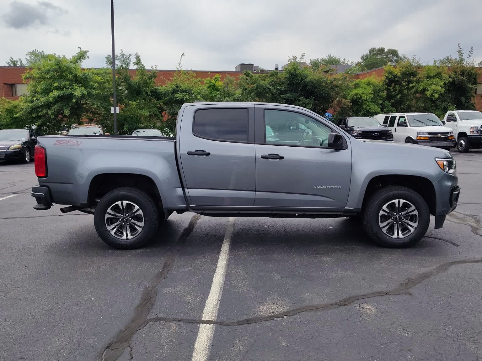 2022 Chevrolet Colorado 4WD Z71 - Photo 8