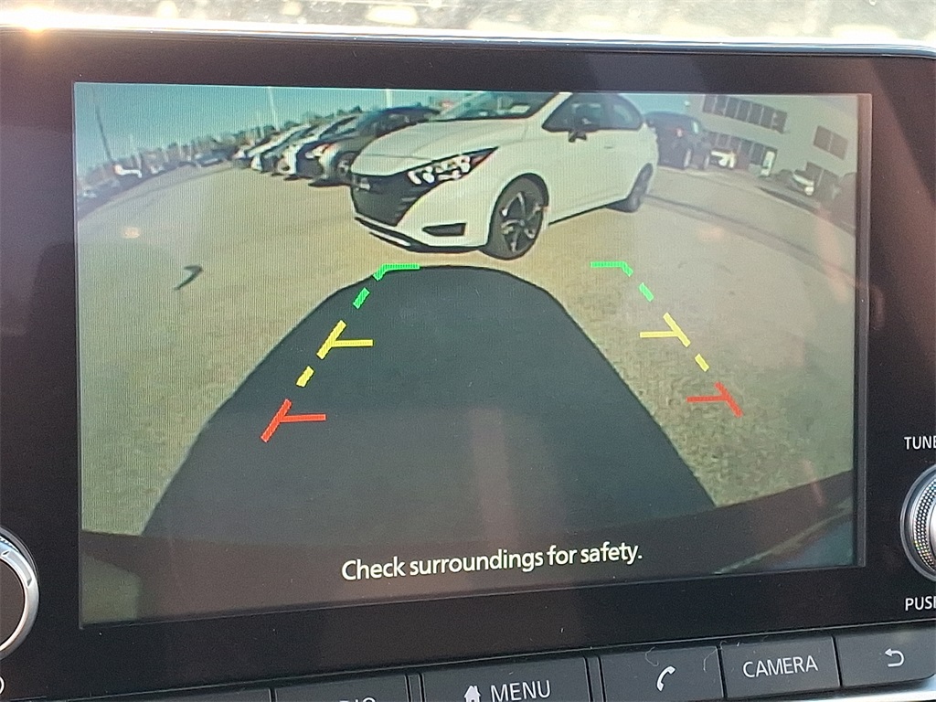 2025 Nissan Sentra SV - Photo 13