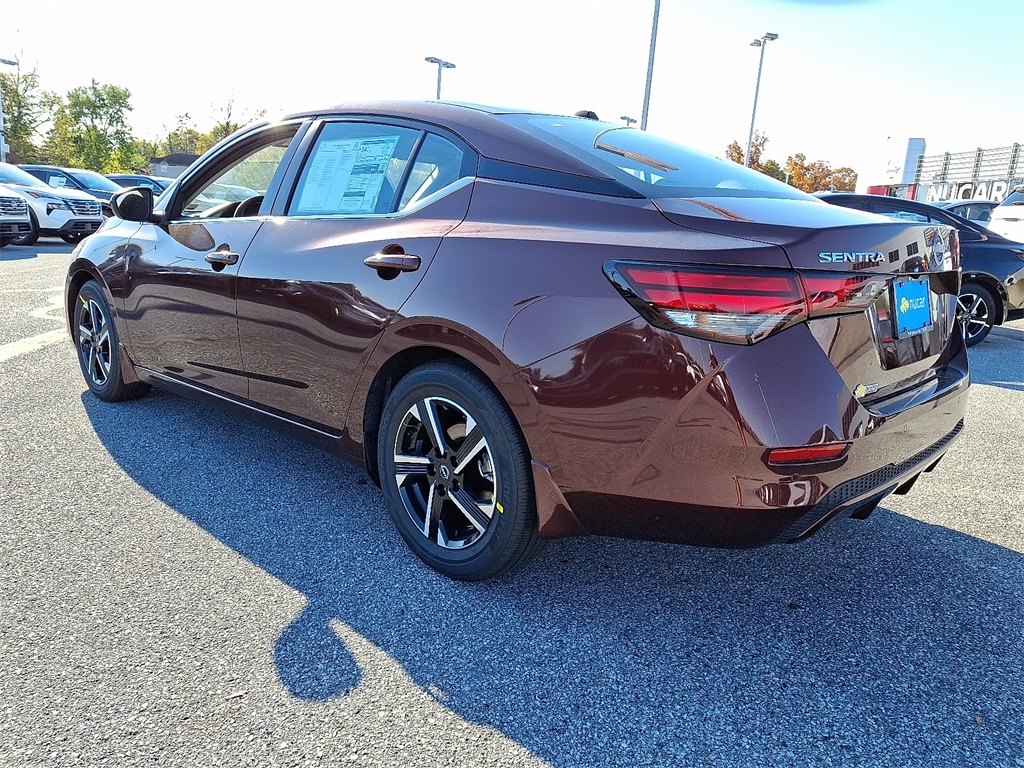 2025 Nissan Sentra SV - Photo 3