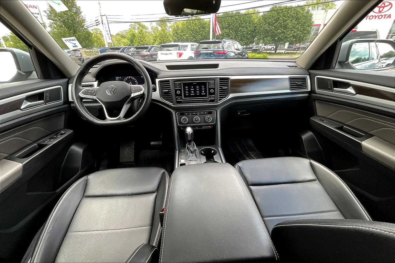2022 Volkswagen Atlas 2.0T SE - Photo 22