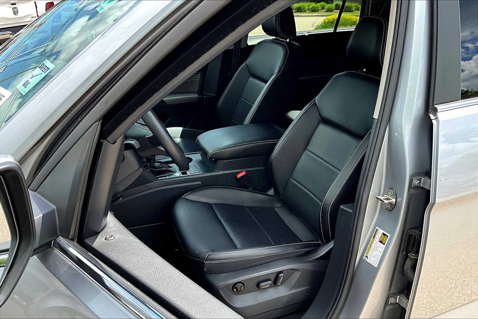 2022 Volkswagen Atlas 2.0T SE - Photo 10